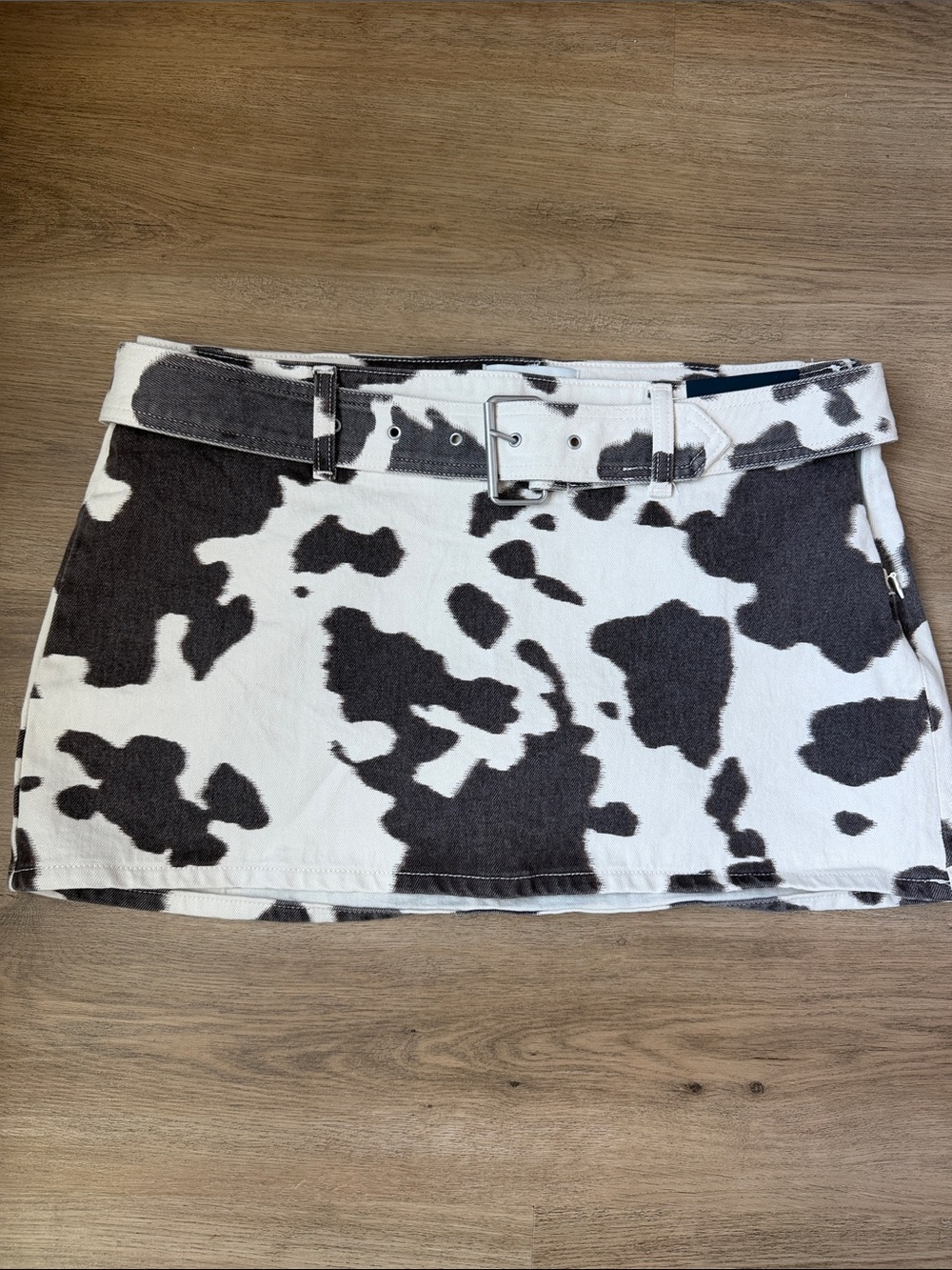 Abercrombie & Fitch Black and White Cow-Print Mini Skirt with Belt